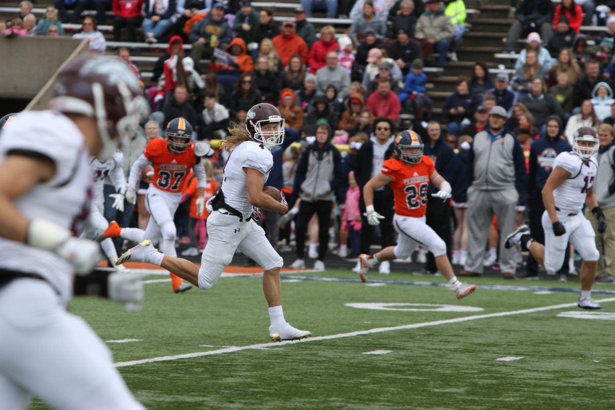 Morningside offense overpowers Midland in record smashing day