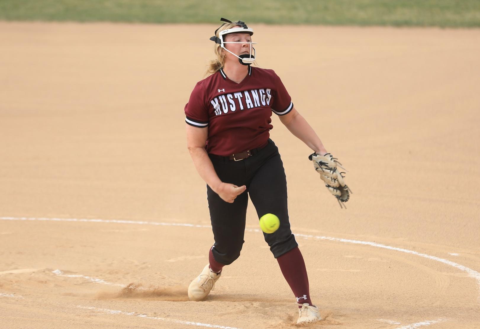 Mid-innings rally sends Morningside to day one split