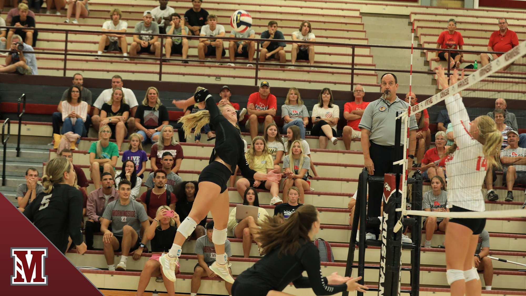 Sydney Marlow attempts a kill against Northwestern