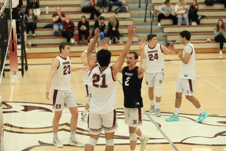 Thumbnail photo for the Men's Volleyball vs Ottawa gallery